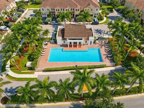 2390 SE 15th Street Homestead FL 33035