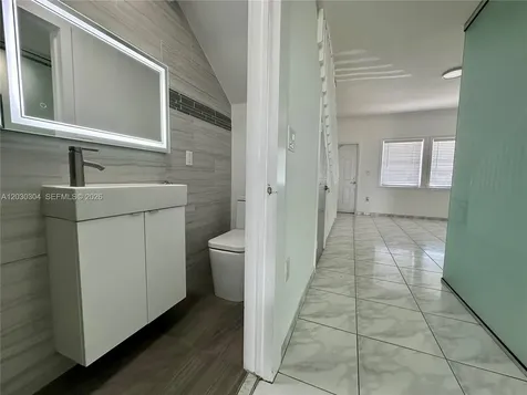 9837 W Okeechobee Road Hialeah Gardens FL 33016