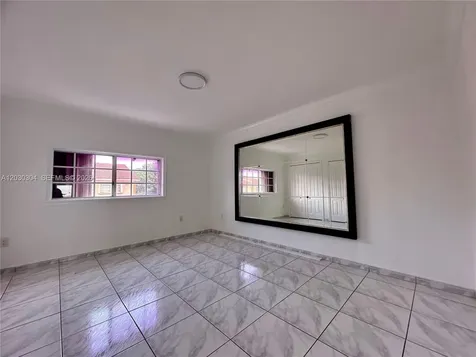 9837 W Okeechobee Road Hialeah Gardens FL 33016