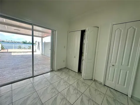 9837 W Okeechobee Road Hialeah Gardens FL 33016