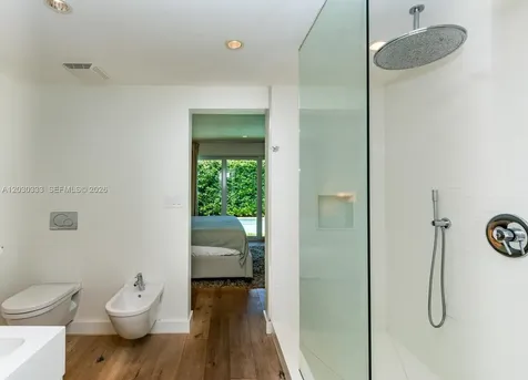 575 W 50th Street Miami Beach FL 33140