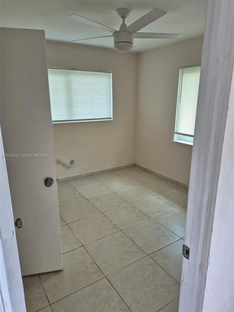 5903 Mckinley Street Hollywood FL 33021