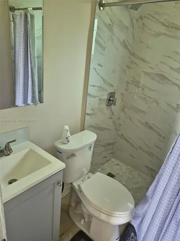 5903 Mckinley Street Hollywood FL 33021