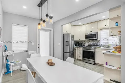 1622 SW 19th Street Miami FL 33145