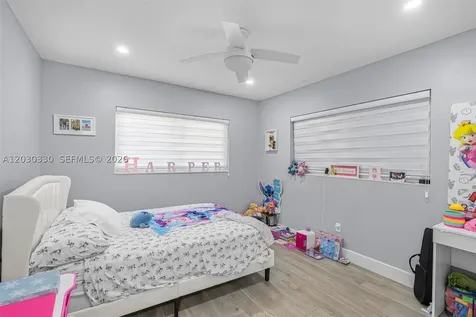 1622 SW 19th Street Miami FL 33145