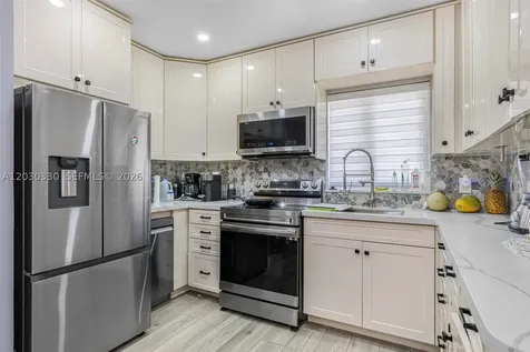 1622 SW 19th Street Miami FL 33145