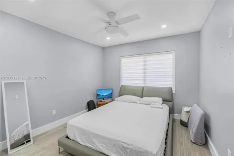 1620 SW 19th Street Miami FL 33145