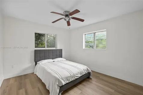 579 NW 119th Street Miami FL 33168