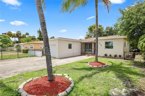 579 NW 119th Street Miami FL 33168