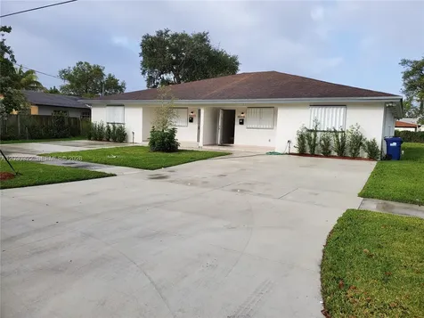 10372 NW 10th Avenue Miami FL 33150