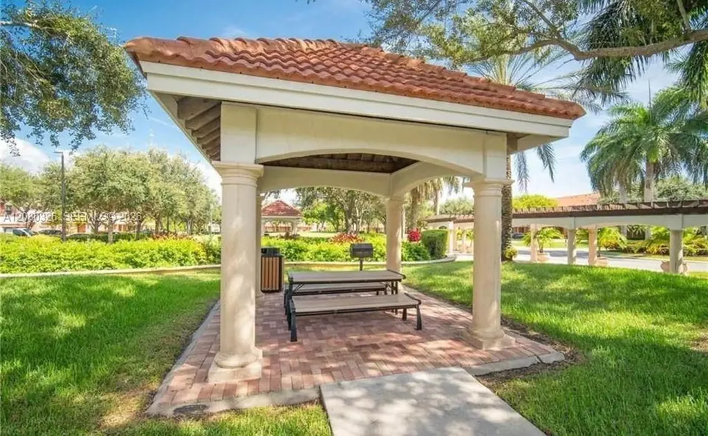 2044 Alta Meadows Lane Delray Beach FL 33444