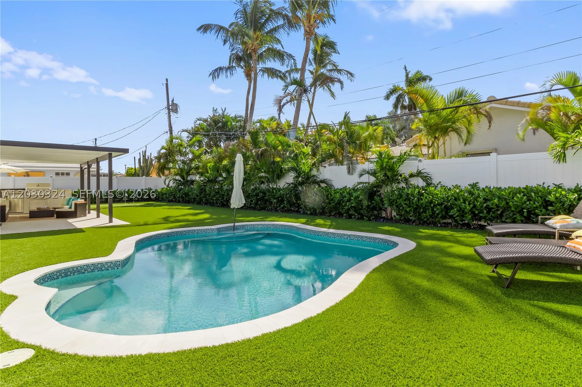2862 NE 35th Court Lighthouse Point FL 33064