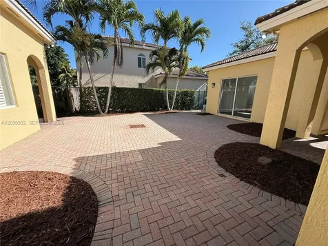 2250 SE 19th Avenue Homestead FL 33035