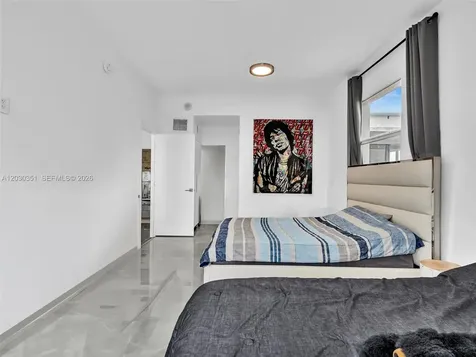 3731 N Country Club Drive Aventura FL 33180
