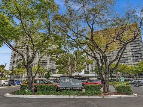 3731 N Country Club Drive Aventura FL 33180