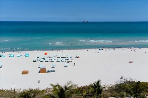 2899 Collins Avenue Miami Beach FL 33140