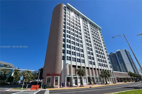 2899 Collins Avenue Miami Beach FL 33140