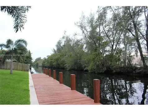 5911 NE 14th Lane Fort Lauderdale FL 33334