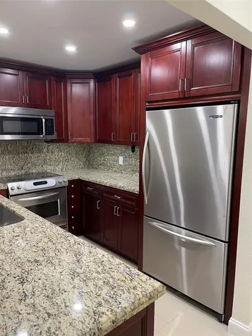 5911 NE 14th Lane Fort Lauderdale FL 33334