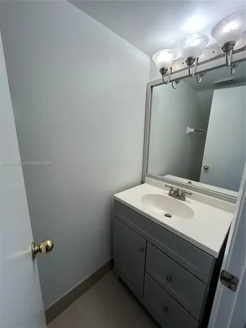 4401 SW 70th Terrace Davie FL 33314