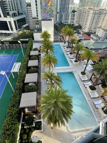801 S Miami Avenue Miami FL 33130
