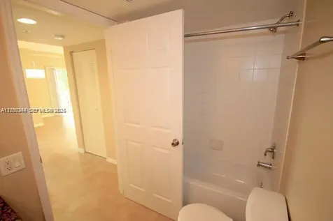 280 Crestwood Circle Royal Palm Beach FL 33411