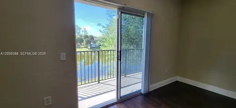 280 Crestwood Circle Royal Palm Beach FL 33411