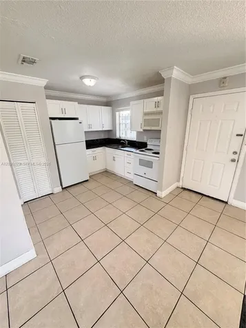 412 Lakeside Drive Margate FL 33063