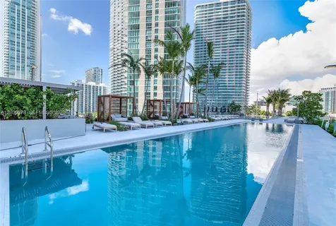 3131 NE 7th Avenue Miami FL 33137