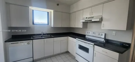 3300 NE 191st Street Aventura FL 33180