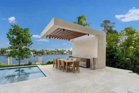 360 S Hibiscus Drive Miami Beach FL 33139
