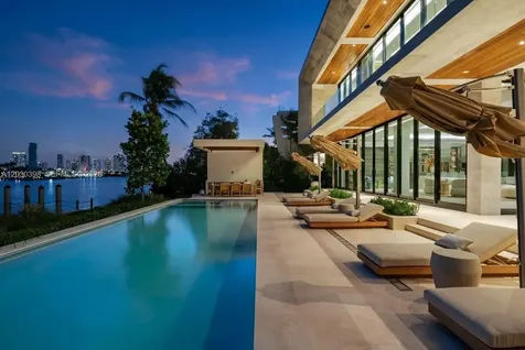 360 S Hibiscus Drive Miami Beach FL 33139