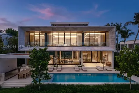 360 S Hibiscus Drive Miami Beach FL 33139