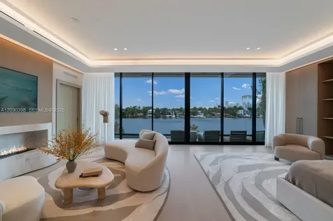 360 S Hibiscus Drive Miami Beach FL 33139