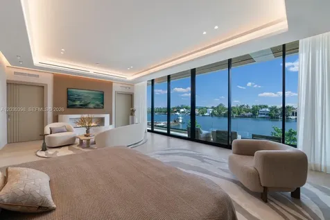 360 S Hibiscus Drive Miami Beach FL 33139