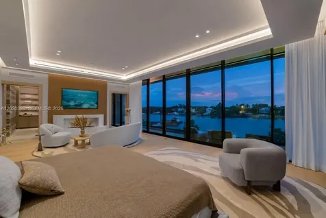 360 S Hibiscus Drive Miami Beach FL 33139