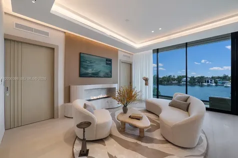 360 S Hibiscus Drive Miami Beach FL 33139
