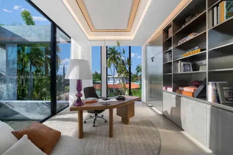 360 S Hibiscus Drive Miami Beach FL 33139