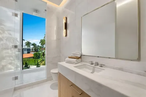 360 S Hibiscus Drive Miami Beach FL 33139
