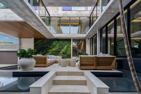 360 S Hibiscus Drive Miami Beach FL 33139