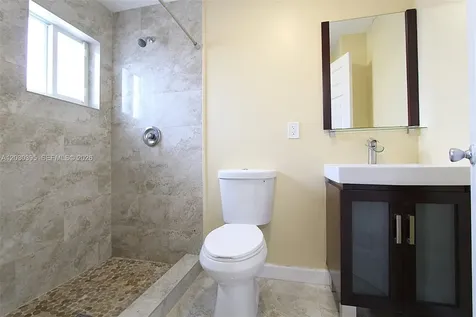 7281 SW 9th Street Miami FL 33144
