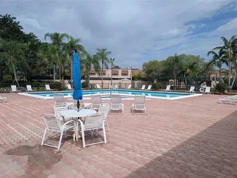 1300 NW 122nd Terrace Pembroke Pines FL 33026