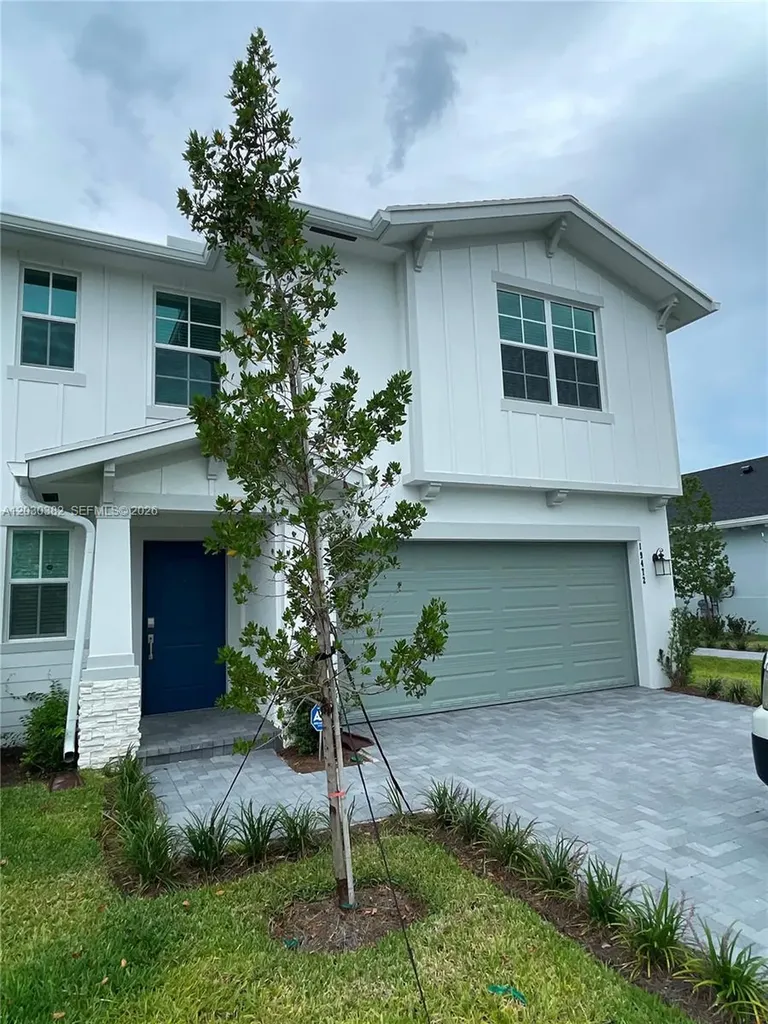 19472 Whispering Creek Road Loxahatchee FL 33470