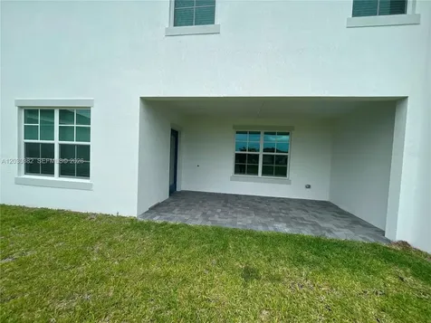 19472 Whispering Creek Road Loxahatchee FL 33470