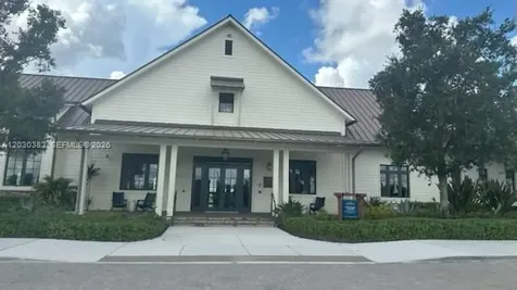 19472 Whispering Creek Road Loxahatchee FL 33470