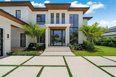 6641 SW 85th Street Miami FL 33143