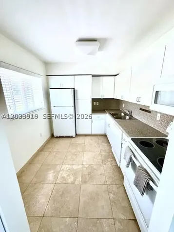 8888 Collins Avenue Surfside FL 33154