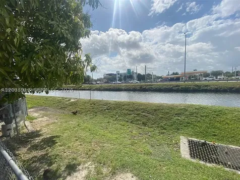 7882 Grand Canal Drive Miami FL 33144