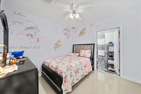 9915 Santos Drive Cutler Bay FL 33189