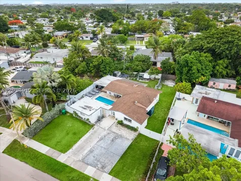 9915 Santos Drive Cutler Bay FL 33189